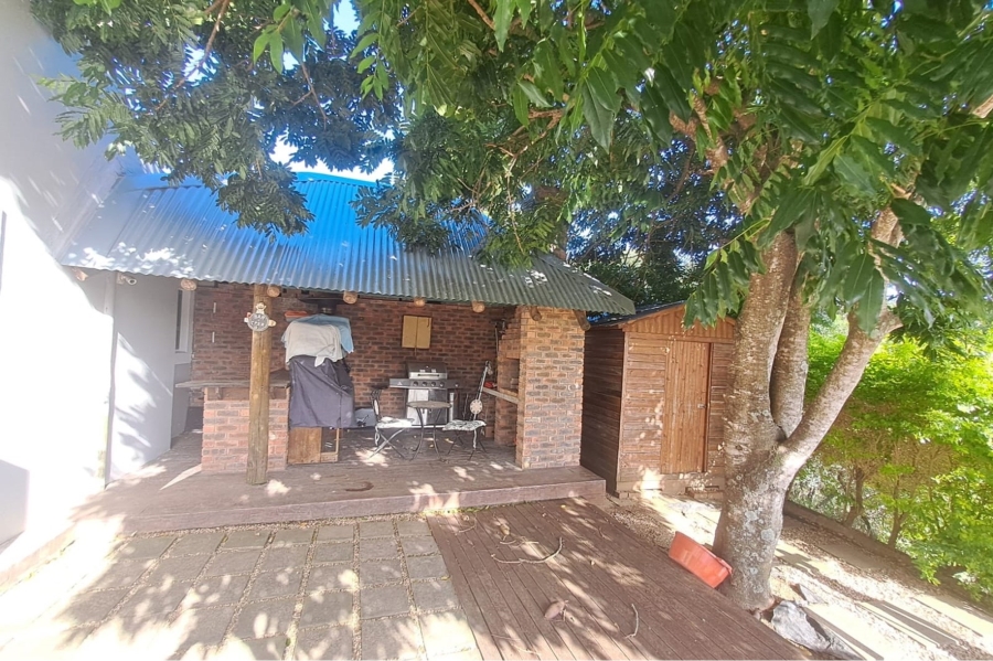 To Let 3 Bedroom Property for Rent in Abbotsford Eastern Cape